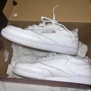 Reebok Club C 85 size 5.5